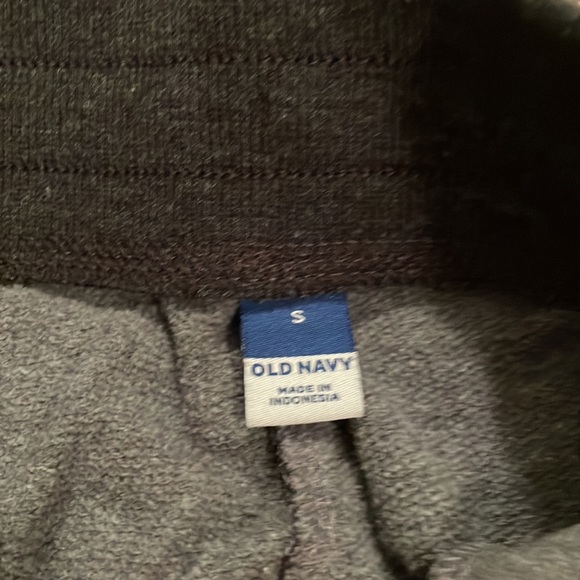 Old Navy joggers - Picture 2 of 5